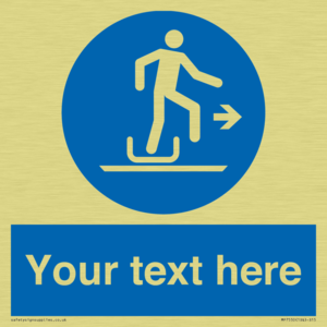 Custom Alighting from a toboggan to the right